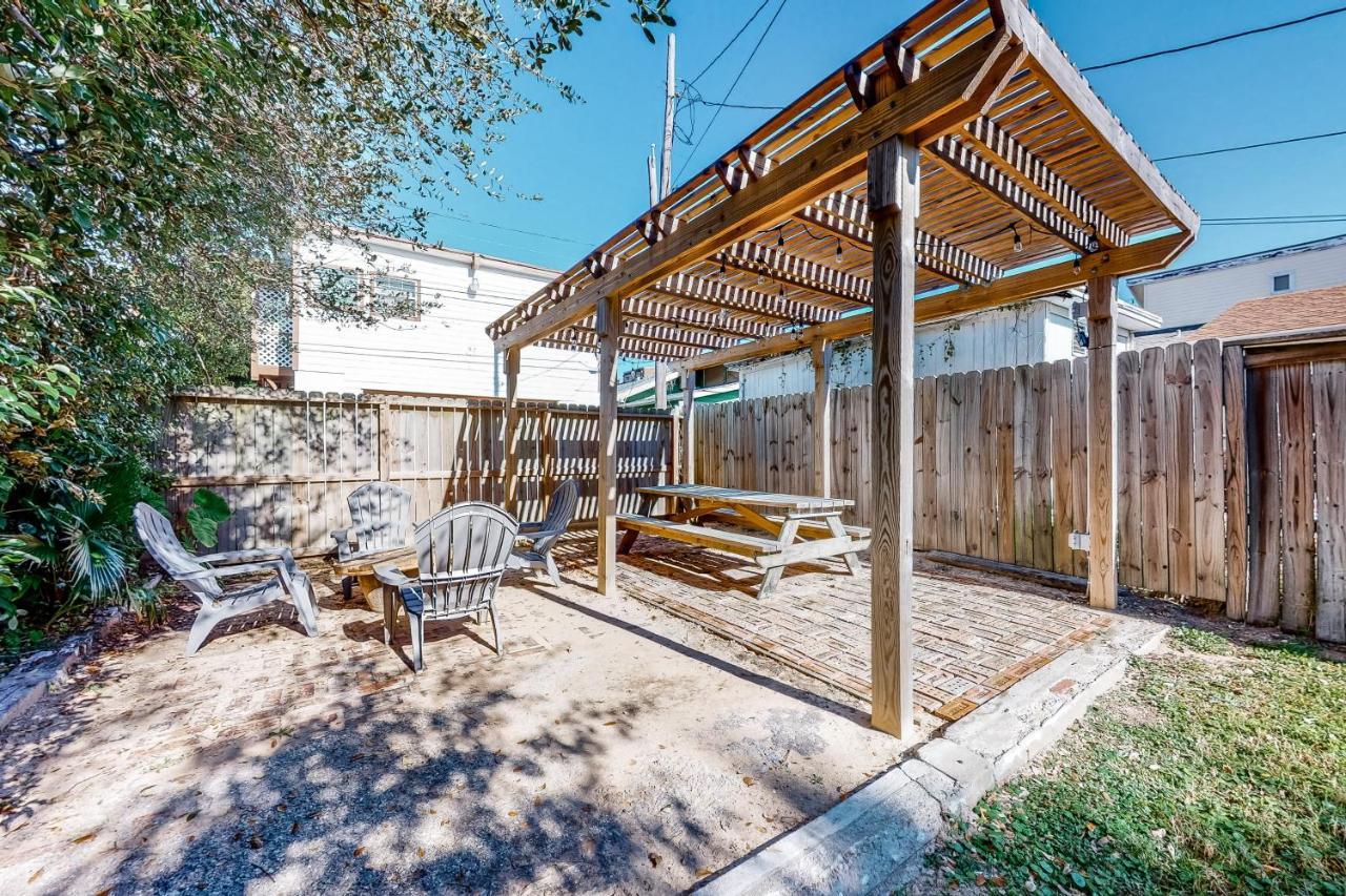 Castaway Cottage Galveston Eksteriør billede